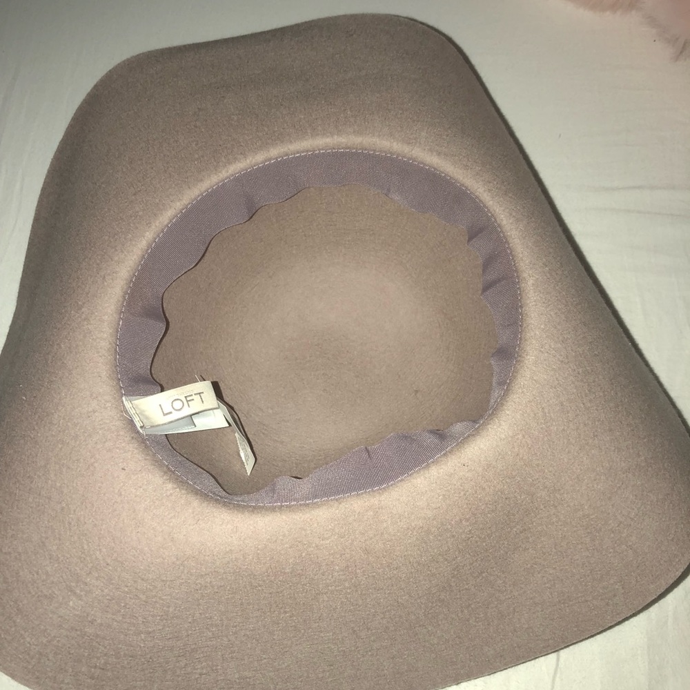 Hat - Picture 3 of 4